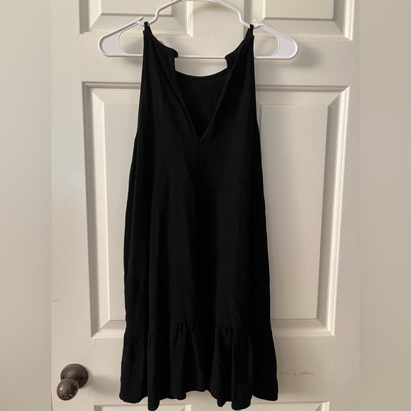 Impeccable Pig Drop Waist Sundress with Spaghetti Straps and side pockets - Picture 2 of 5